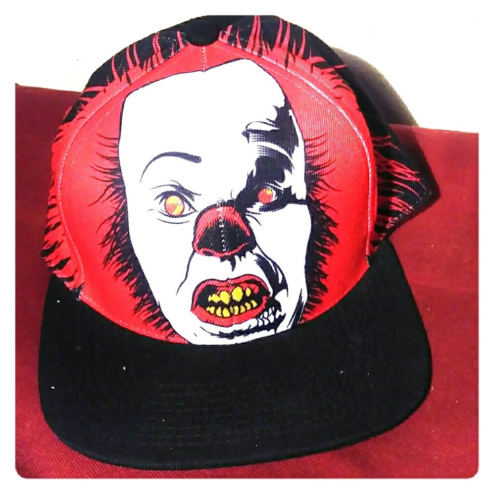 IT baseball cap